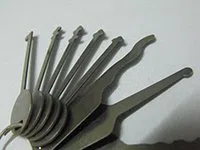 Lock Locksmith Tech Sammamish, WA 425-749-3864 - change-locks-service